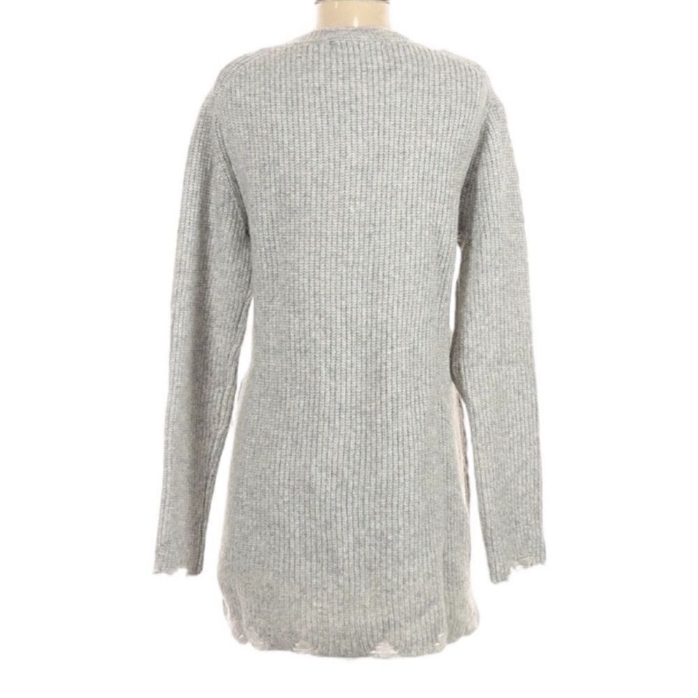 Stitches & Stripes Gray Sweater(Size Medium) - Picture 6 of 9
